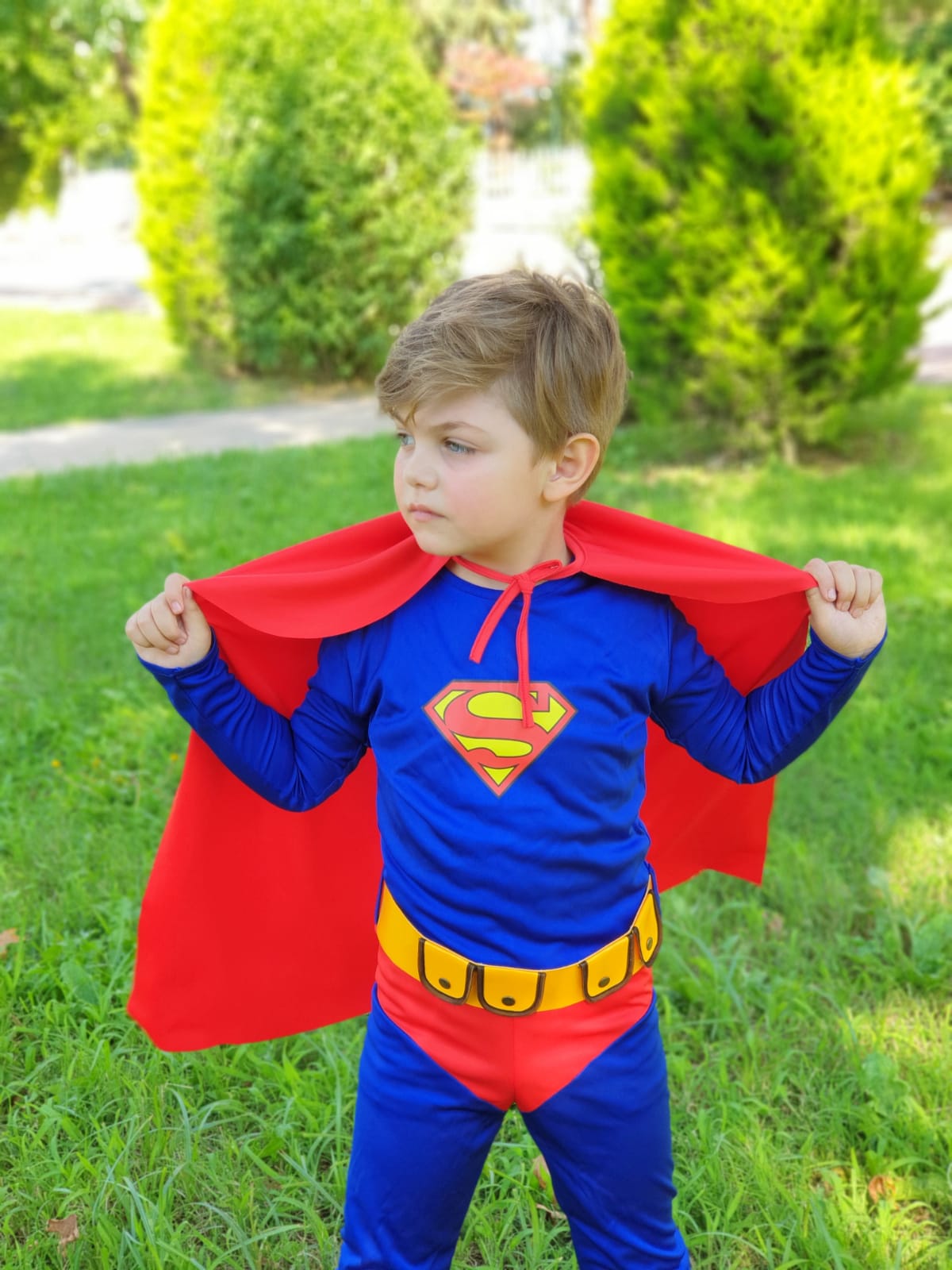 Erkek Çocuk Superman Kostümü - Pelerinli Süper Kahraman Doğum Günü ve Partisi Kostüm Seti